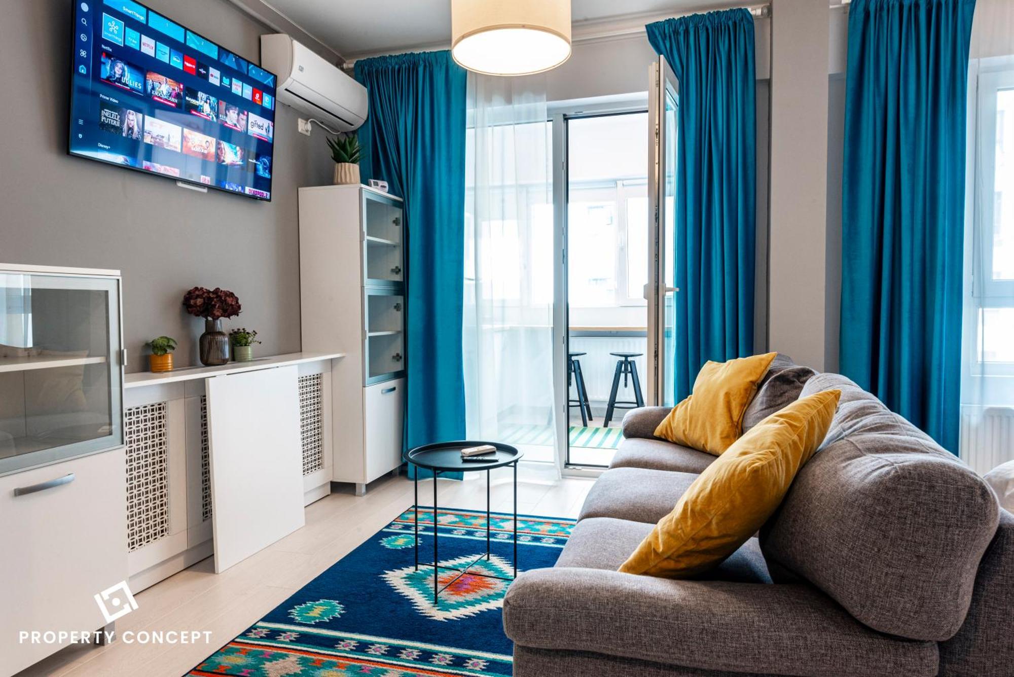 Apartament 718 *
