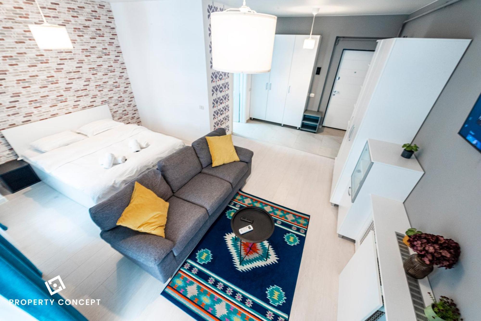 718 Apartament *